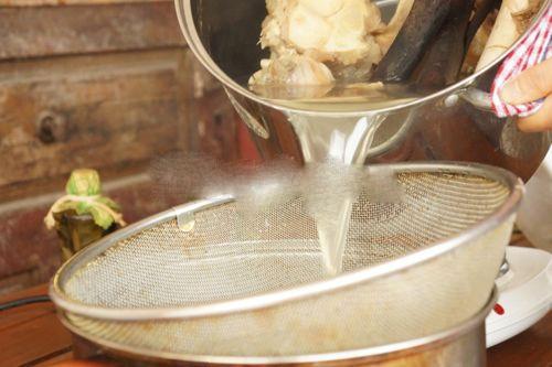 Cách nấu nước dùng cho món phở bò ngon tuyệt
